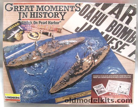Lindberg 1/820 USS Arizona and USS Nevada 'Attack on Pearl Harbor' with Diorama Sea Base, 70782 plastic model kit